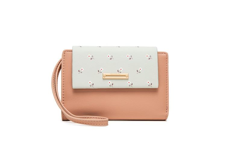 Title 8, Multifunctionele clutch met modeprint, matchend