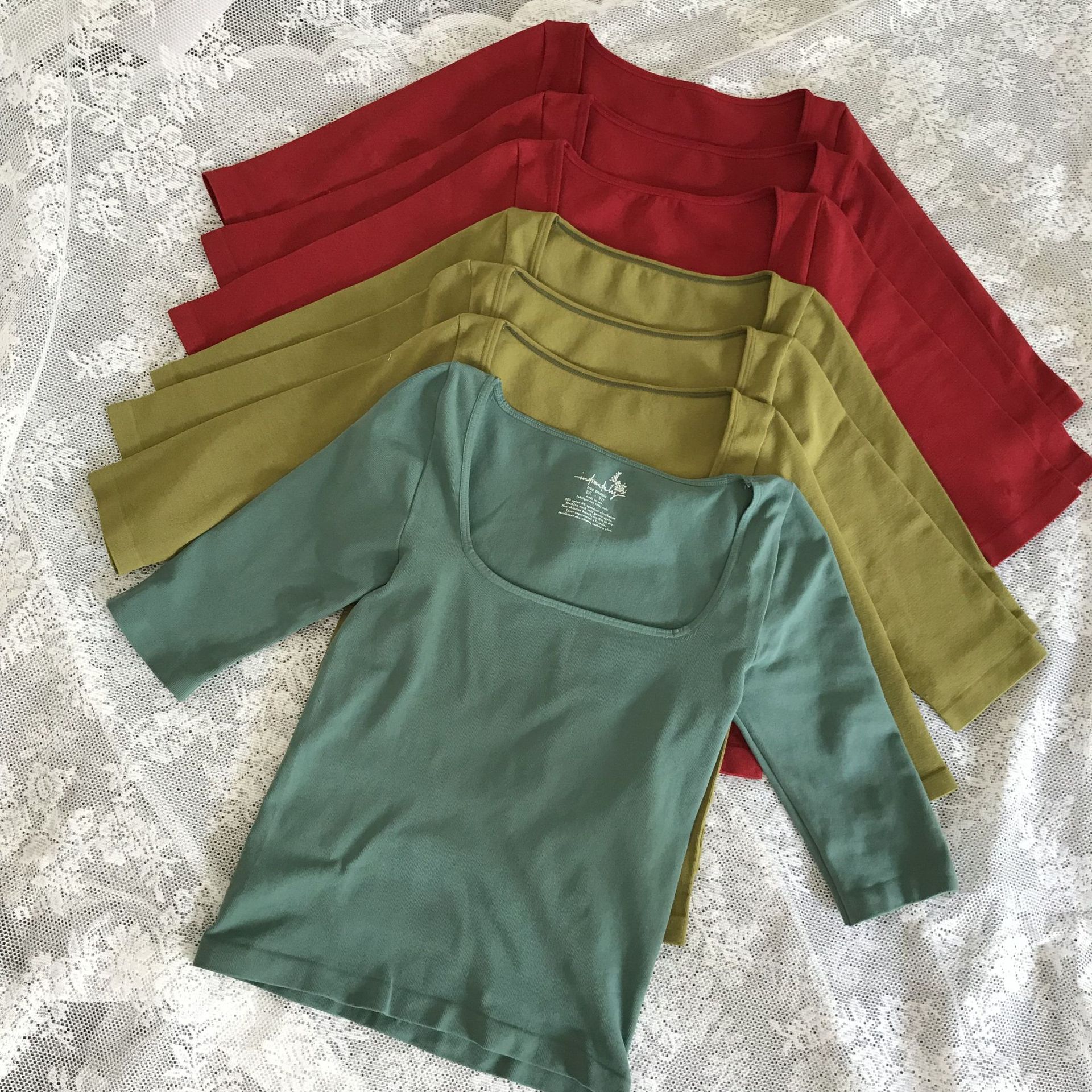 Seamless Basic Square Neck Five-Point Sleeve Bottoming Shirt