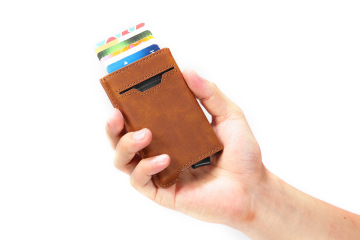 Վինտաժ ոճի կոմպակտ դրամապանակ