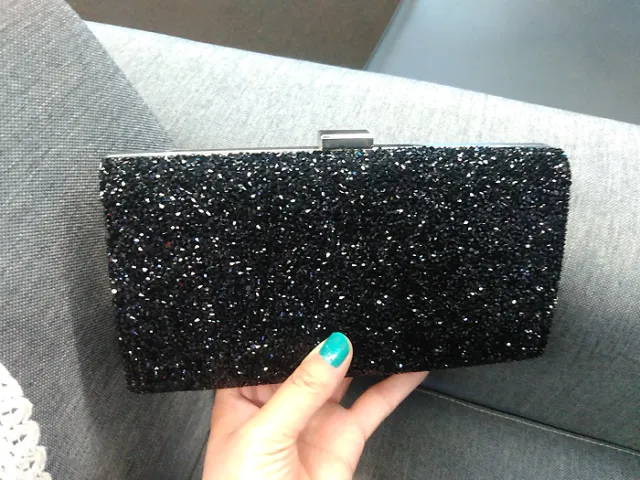 Women's Bright Face Clutch With Diamond Chain Black - Shop at LoveMi