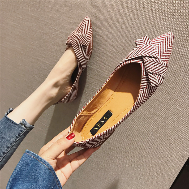 Pointed Toe Comfortable Soft-Soled Peas Shoes