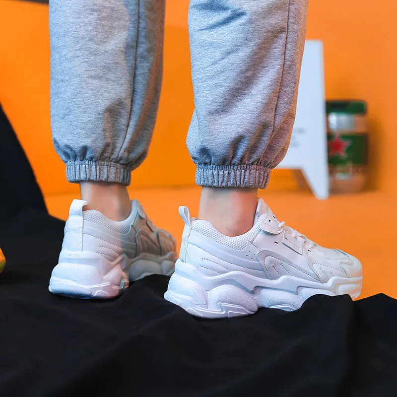 Solid Colour Front Lace-up Sneakers Low-top Flat General Purpose Shoes - White
