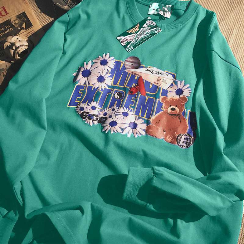 Sweater Men's Retro American Daisy Bear Print Round Neck Loose Plus Velvet Thickening Trend Long-Sleeved Top