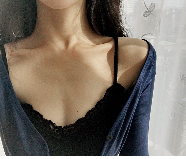 Lace Trim Slim Slimming Camisole Sexy Low-Cut Top