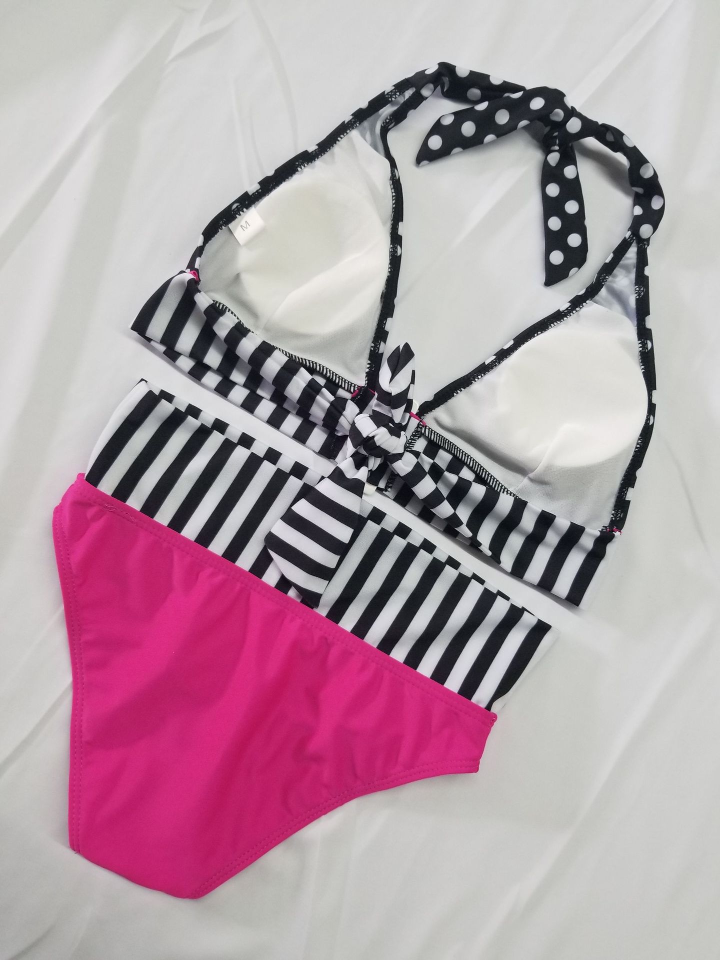 Xin Mengling Recommends Cute Sexy Polka Dot Split Foreign Trade Bikini Halter Neck Strap Ladies Swimsuit Popular In Europe And America