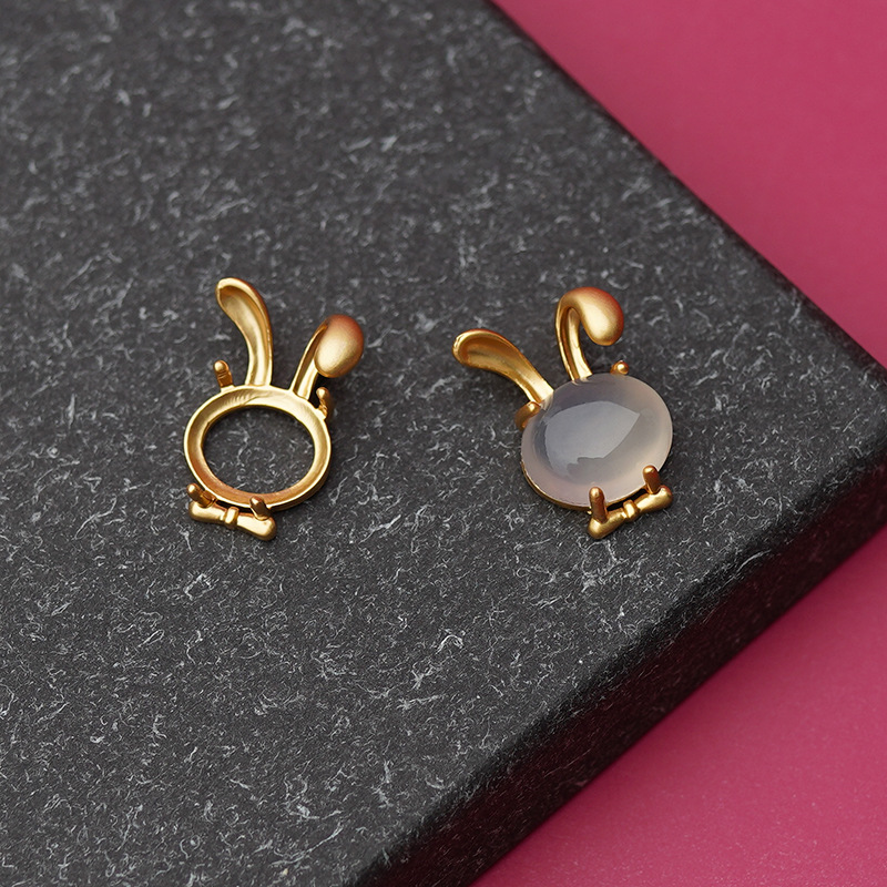 24K Gold Inlaid White Chalcedony Korean Version Of The Rabbit Retro Style Hanfu Accessories Ancient Gold Pendant Necklace