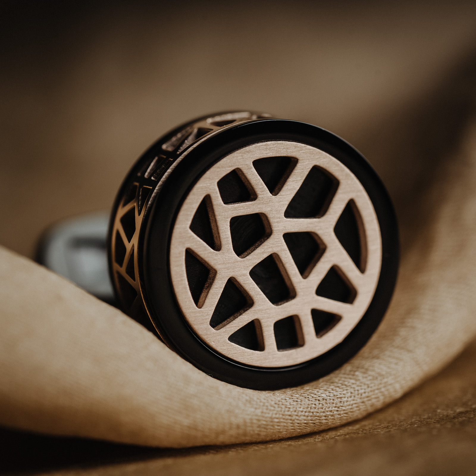 French Black Gold Cufflinks Men's Business Casual Shirt Light Luxury Cuff Nails