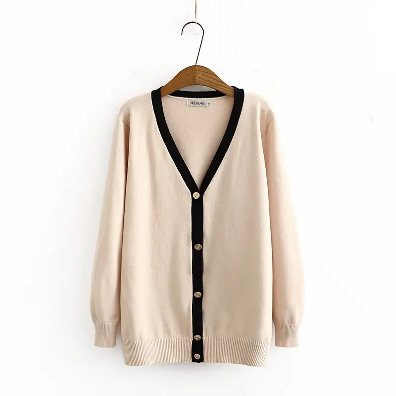 Plus Size Women's Slim And Loose Contrast Cardigan Sweater