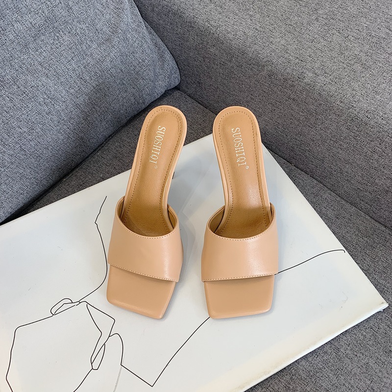 Early Spring Net Celebrity Catwalk Models Plain High-heeled Peas Sandals and Slippers