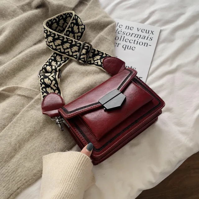 Retro Stereotyped Messenger Bag Fashion Shoulder Bag Red - Shop at LoveMi