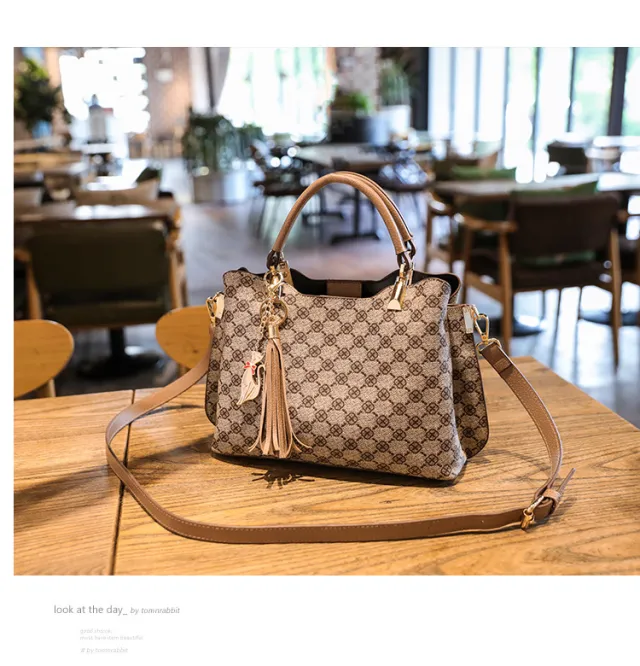 Large Capacity Printed Mother Handbag Shoulder Messenger Bag Apricot - Shop at LoveMi