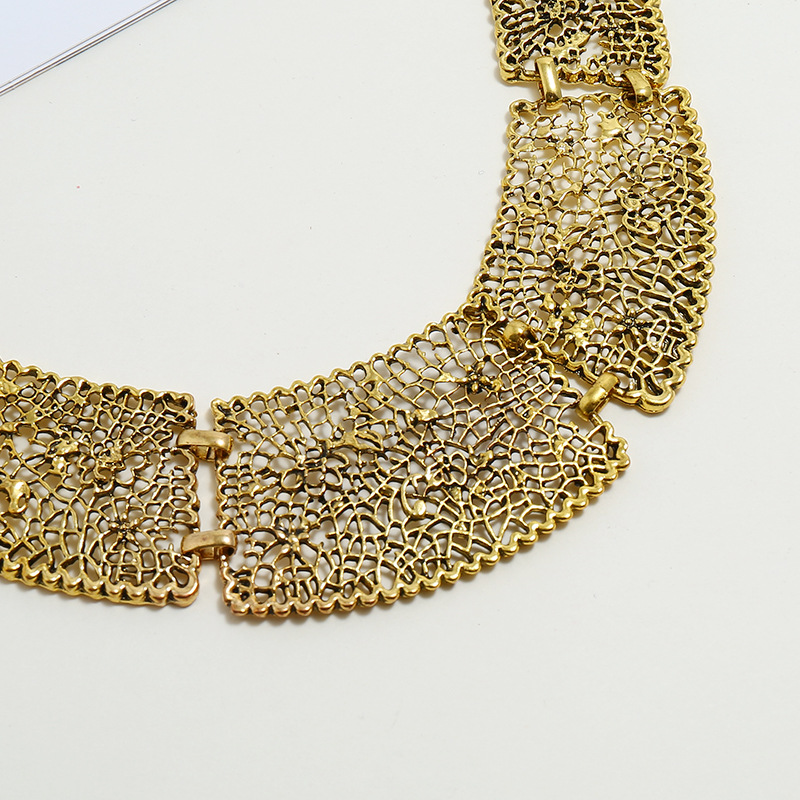 Fashion Alloy Hollow Pattern Retro Collar
