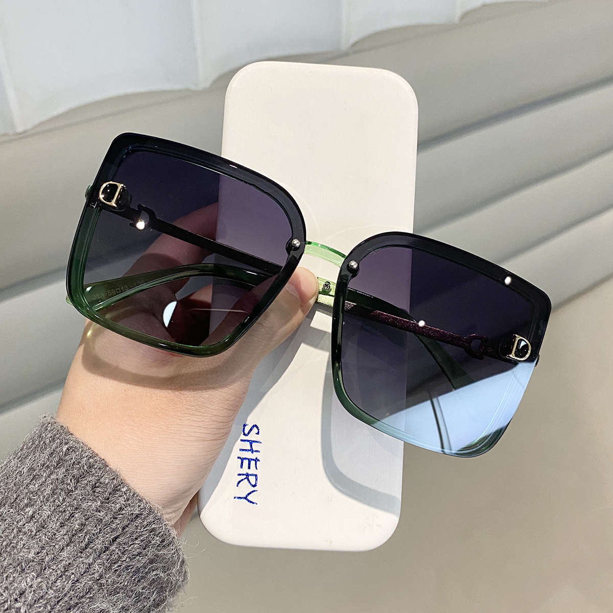 Title 5, Sunglasses With Black Letters, Square-Shaped Gl...