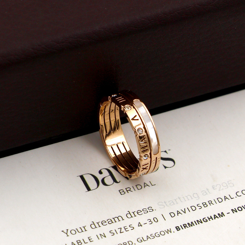 Japanese and Korean Roman Numerals Shell Titanium Steel Ring