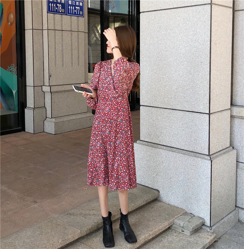 Retro Thin V Neck Skirt Female Floral Puff Sleeve Waist Dress