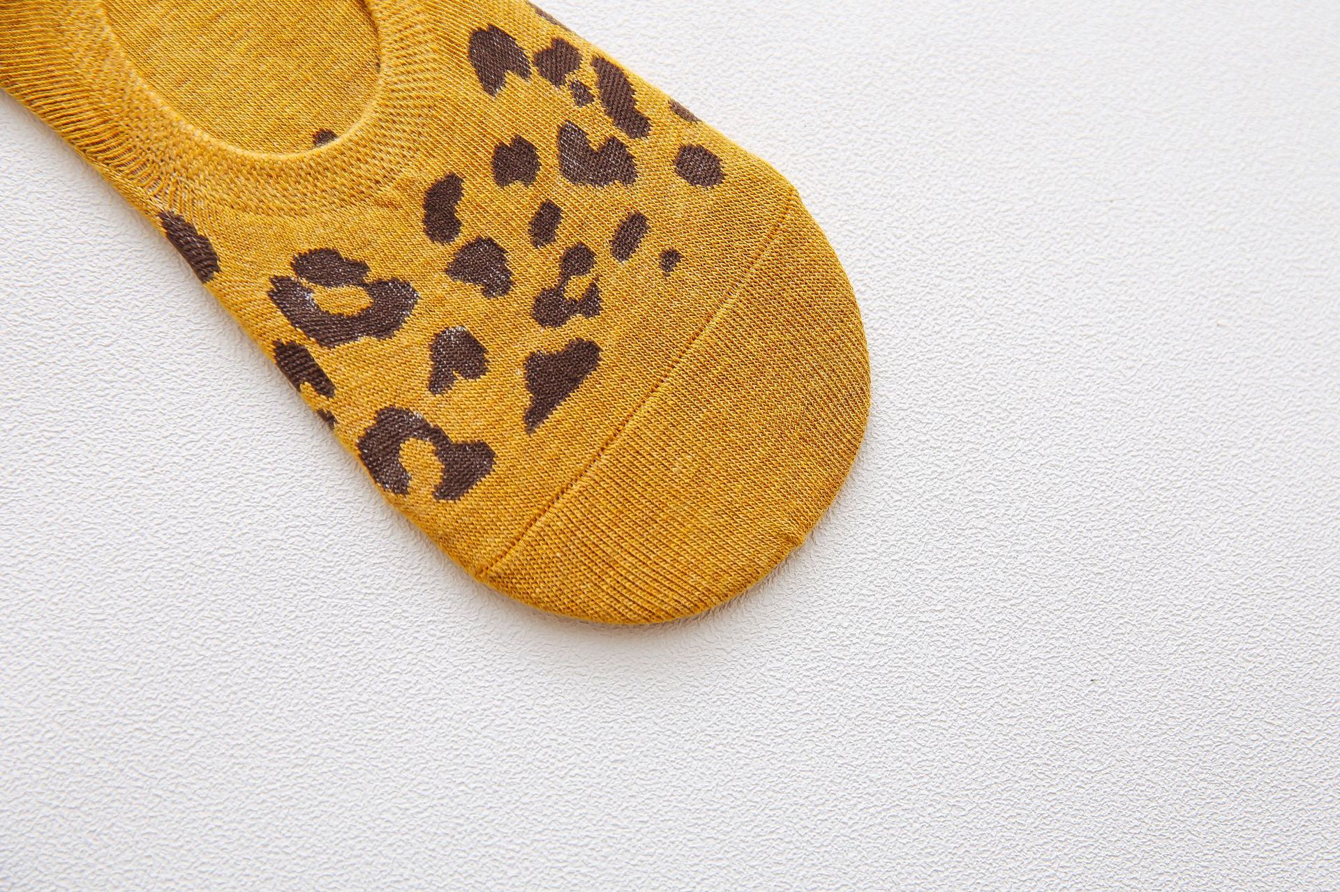 Title 8, Spring And Summer Silicone Non-Slip Leopard Pri...