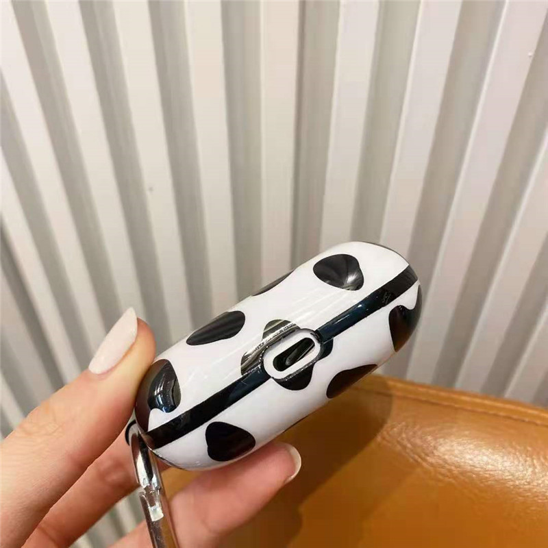 Compatible with Apple , Creative Cow Pattern Apple Bluetooth Earphone Protective Case - Image 4
