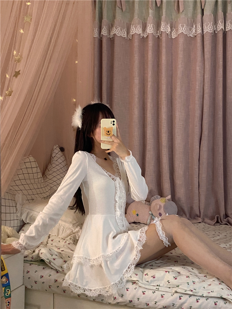 White Dress Female V Stand-Up Collar Lace