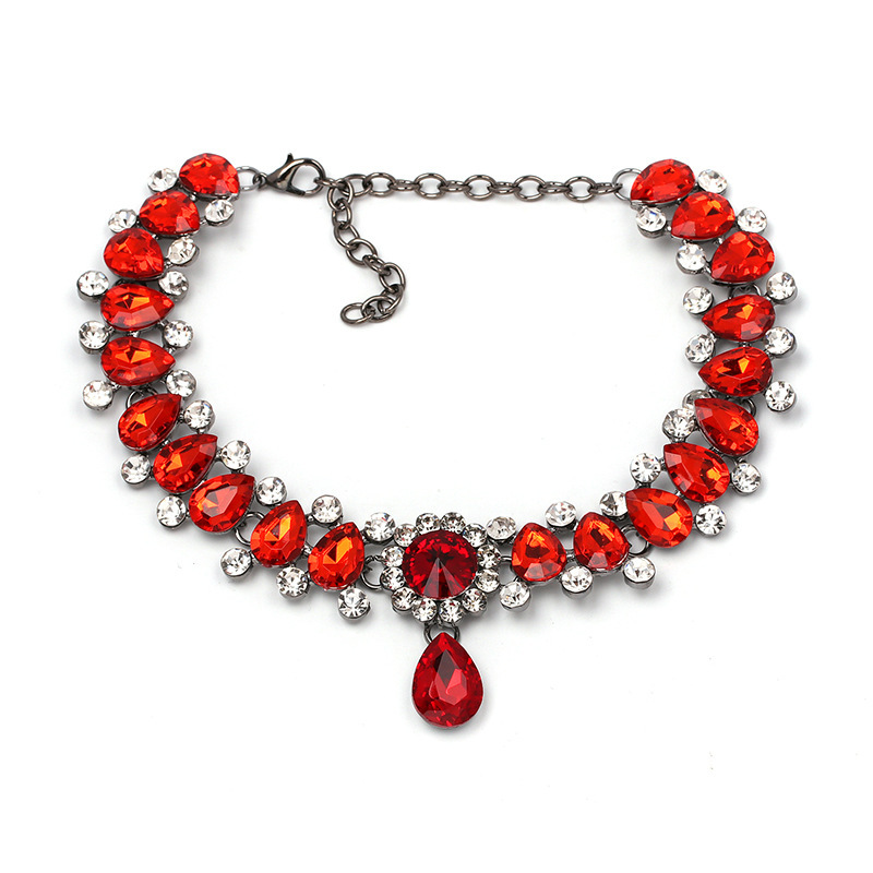 Alloy Necklace European Style High-end Glass Rhinestone Clavicle Chain Jewelry