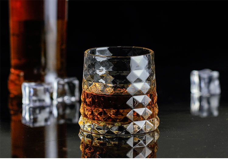 Title 1, Niche Prism Whiskey Glass Wine Glass PRISM Bar ...