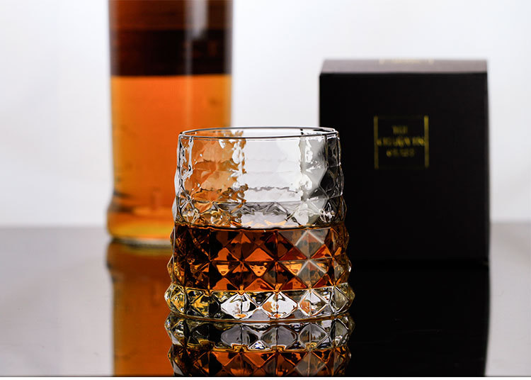 Title 5, Niche Prism Whiskey Glass Wine Glass PRISM Bar ...