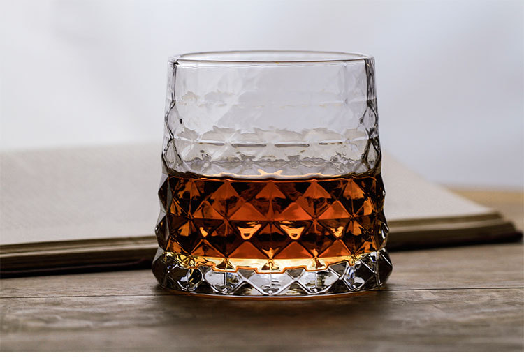 Title 6, Niche Prism Whiskey Glass Wine Glass PRISM Bar ...