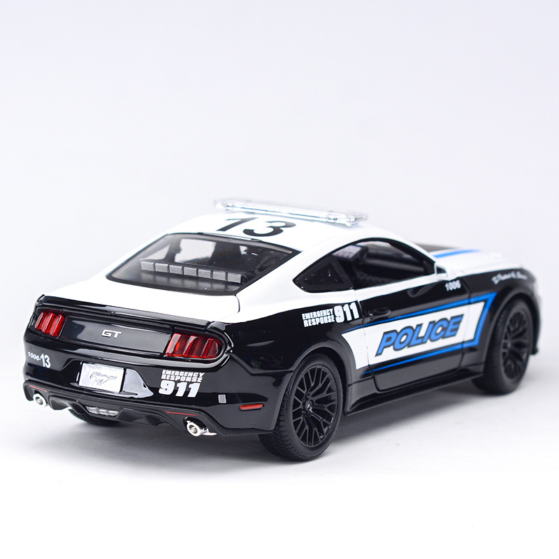 Meritor Original 2015 Ford Mustang GT Police Car — foto 4