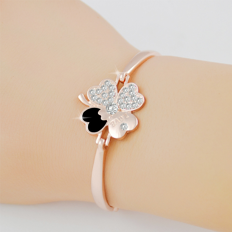 Versatile Rose Gold Four Leaf Clover Bracelet Women''s Crystal Korean Multi Layer Fashion Girl Student Fresh And Simple Forest Department
