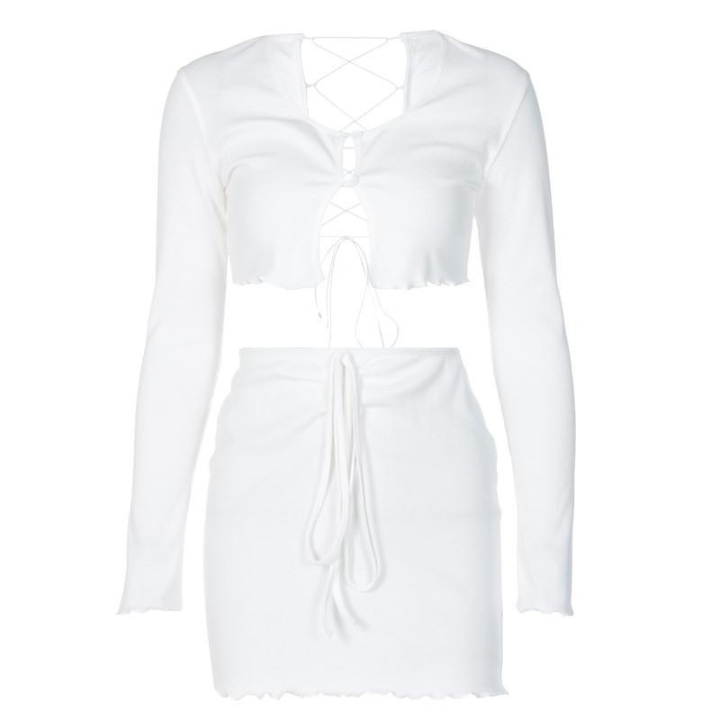 Long-sleeved T-shirt And Short Skirt Suit With Cross-tie On The Back And Exposed Umbilical Ears