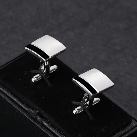 Simple and Creative Square Black and White Stitching French