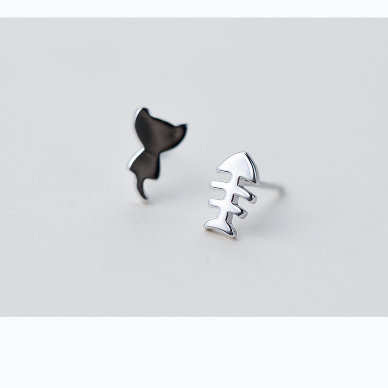 S925 Silver Earrings Cute Cat Fish Bone Asymmetric Earrings