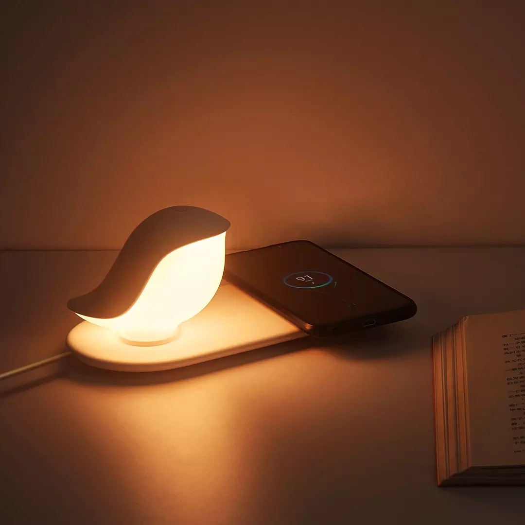 Wireless Charging Night Light, picture 3 of 4