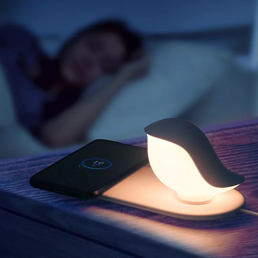 Wireless Charging Night Light, picture 2 of 4