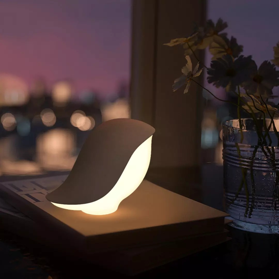 Wireless Charging Night Light, picture 4 of 4