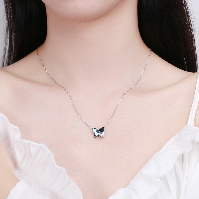 S925 Sterling Silver Necklace Female Element Crystal Butterfly Pendant Clavicle Chain Net Red Light Luxury Simple Silver Jewelry
