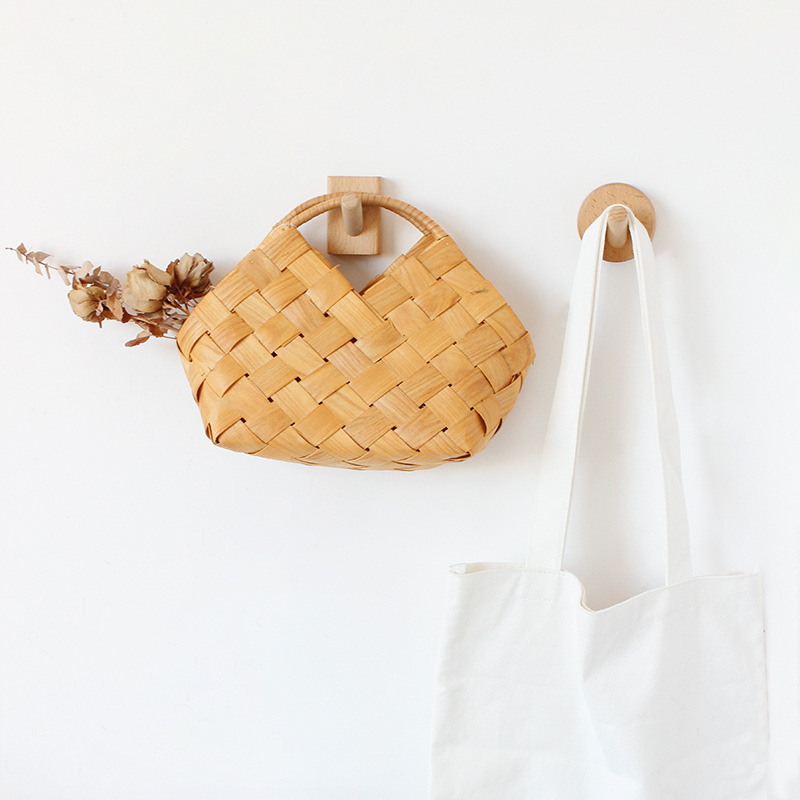 Wall-free perforated beech wood hook round