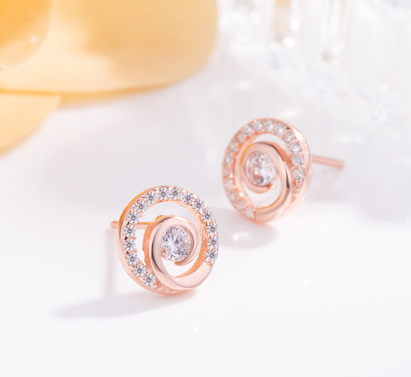 Fashion Sterling Silver Simple Tai Earrings