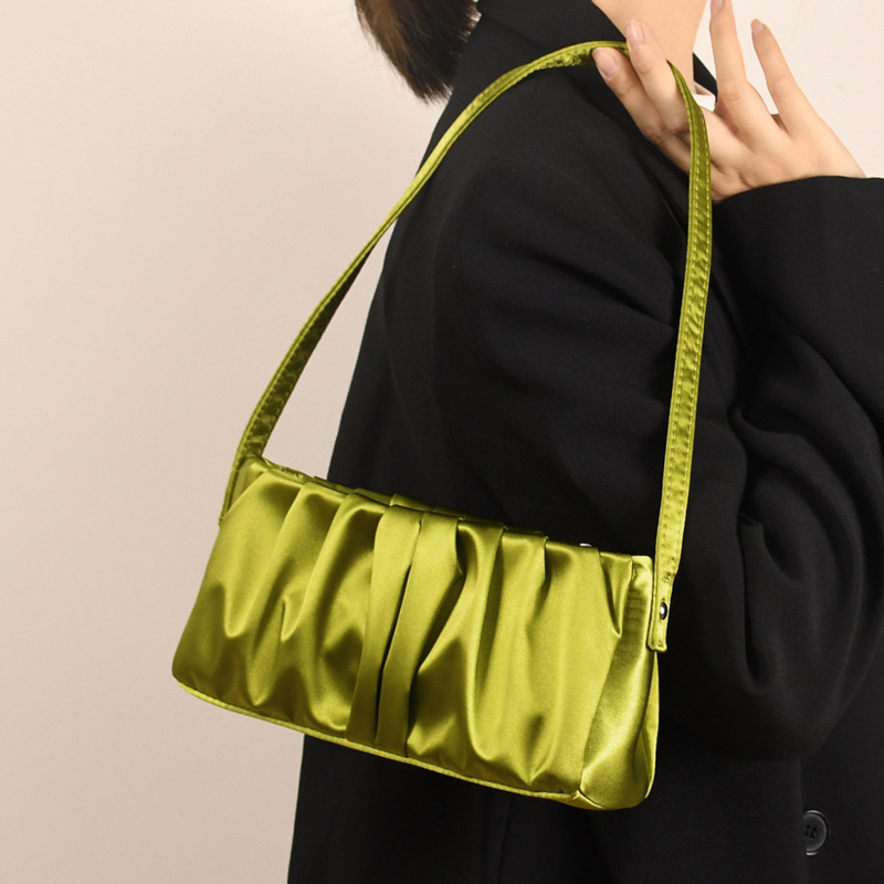 British Minority Satin Commuting Underarm Female Star Bag