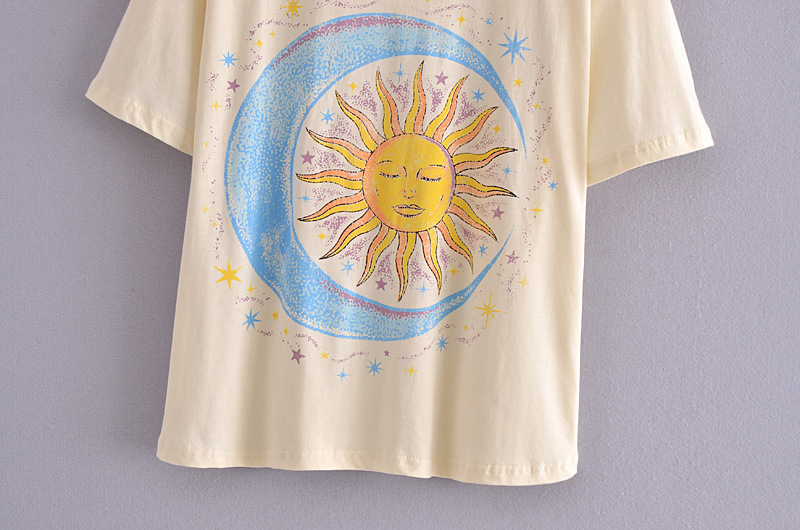  European And American Spring Women's New wholesale Beige Sun Moon Star Printed T-shirt