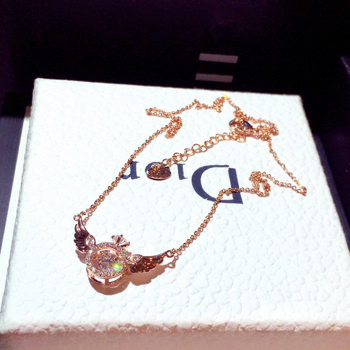 Super Flashing Rhinestone Wing Clavicle Necklace