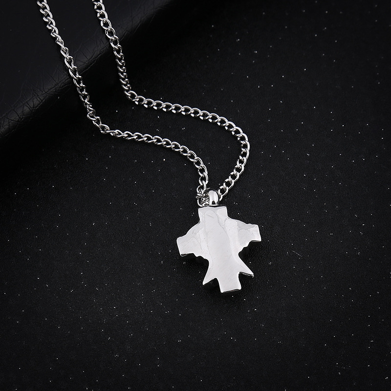 European And American Fashion Jewelry Can Open Angel Wings Cross Pendant