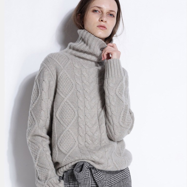 Turtleneck Pullover Short Twist Base Sweater
