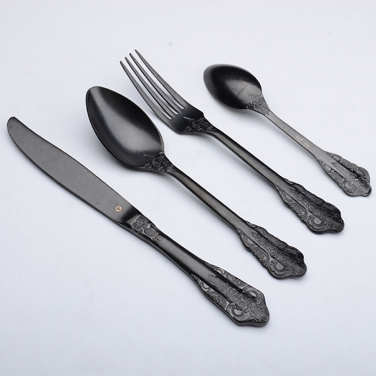 Title 2, Stainless Steel Retro Western Cutlery