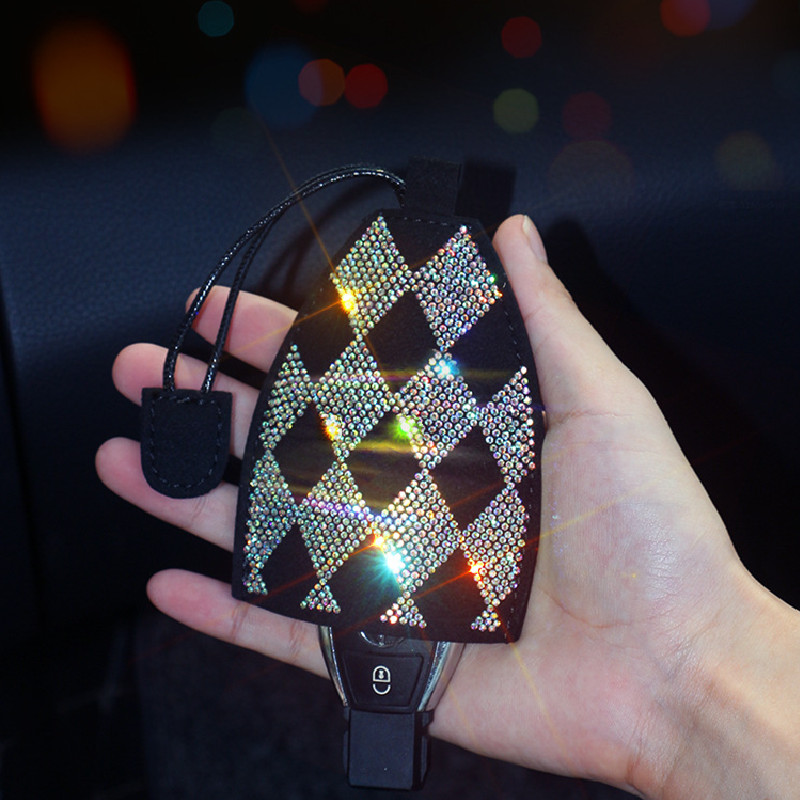 Diamond-encrusted Car Key Pendant — foto 2