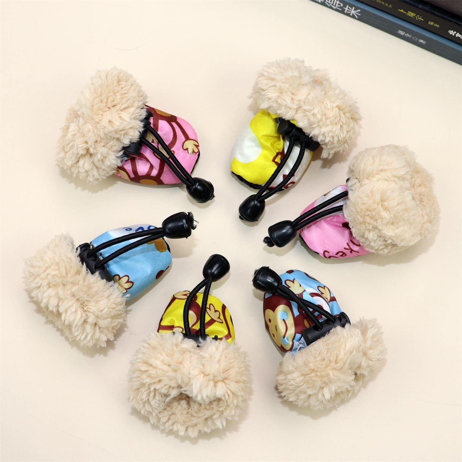 รองเท้าสำหรับสุนัขพันธุ์เล็ก Teddy Bichon ปกป้องเท้าสุนัขน้อย สวมใส่สบาย กันลื่น กันน้ำ