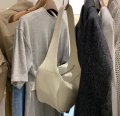 Net Celebrity Small Black Bag Female Bag New Spring Bag Niche Design One-Shoulder Handbag Female Wild - White - View 1