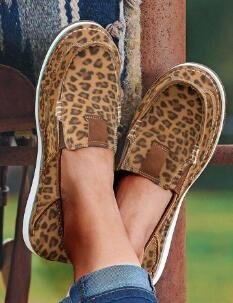 Shallow Mouth Flat Shoes Women's Large Size Two-color Bottom Lazy Color Matching Casual Shoes