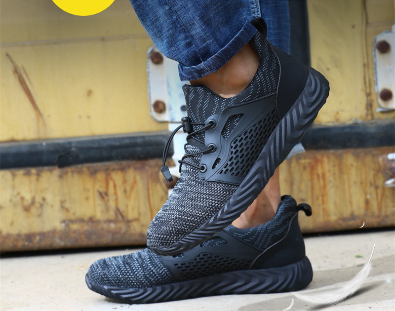 Title 2, Casual Black Breathable Safety Shoes Anti-Smash...