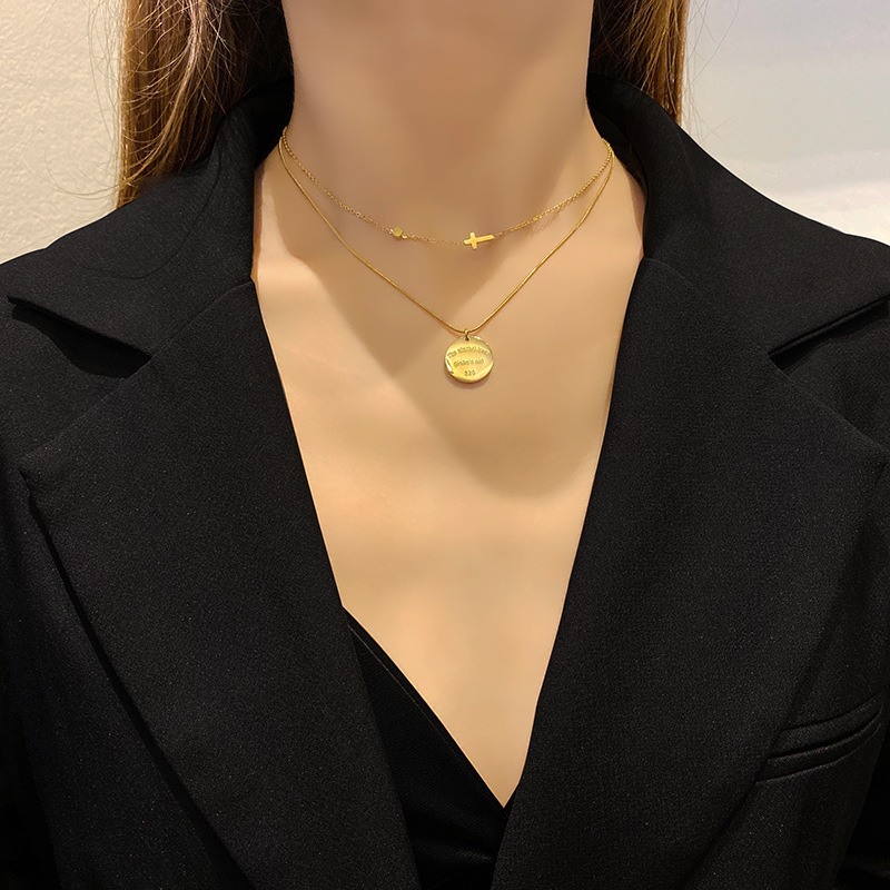 Double-layer Medallion Necklace