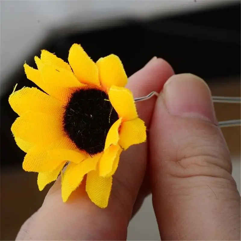 Silk Cloth Small Zou Chrysanthemum Hairpin Artificial Sunflower Pin